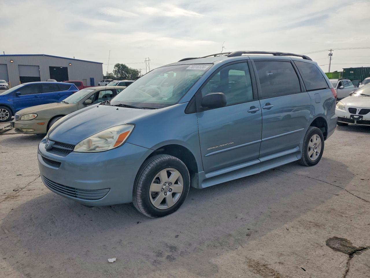 2004 TOYOTA SIENNA 5TDZA23C34S200282